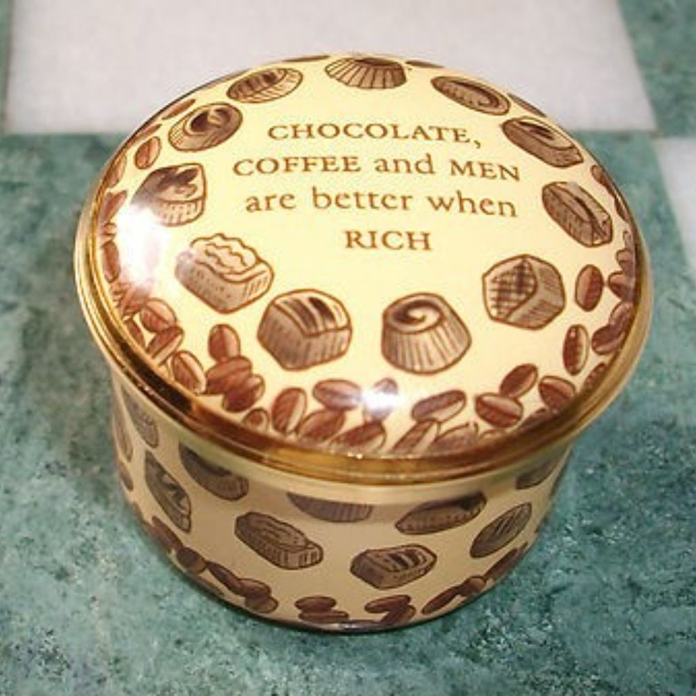 VINTAGE HALCYON DAYS Pill Box CHOCOLATE, COFFEE AND MEN ARE BETTER WHEN RICH